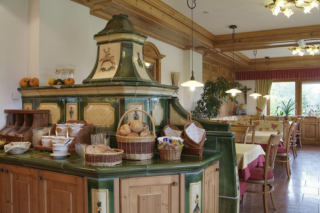 Hotel Gasthof Jaegerhaus Sankt Peter Exteriör bild